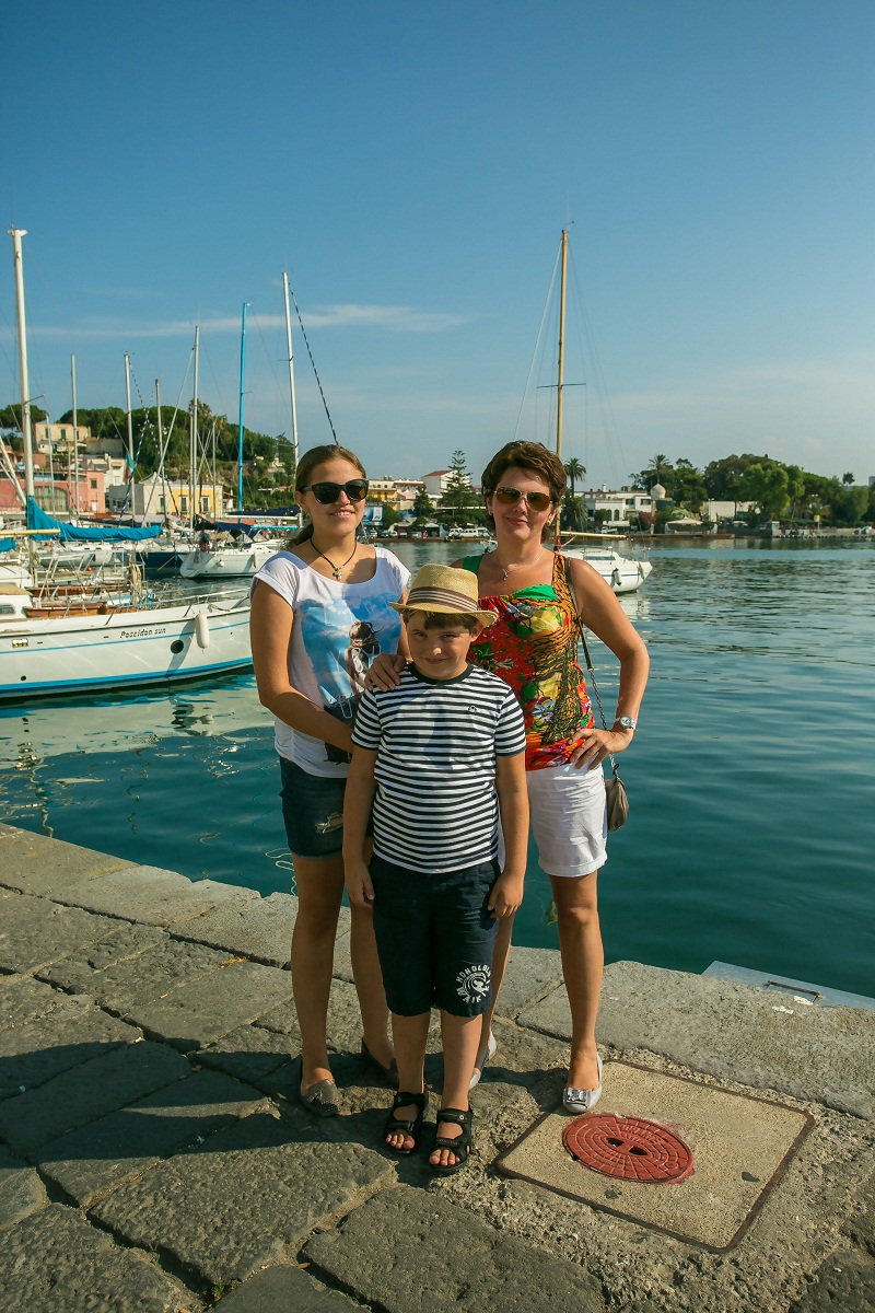 Елена Фроляк